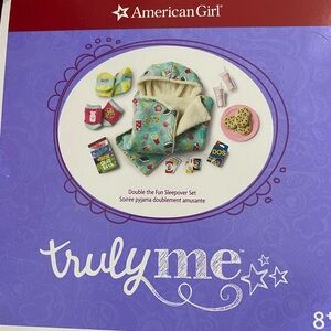 American Girl Truly Me Double the Fun Sleepover Set